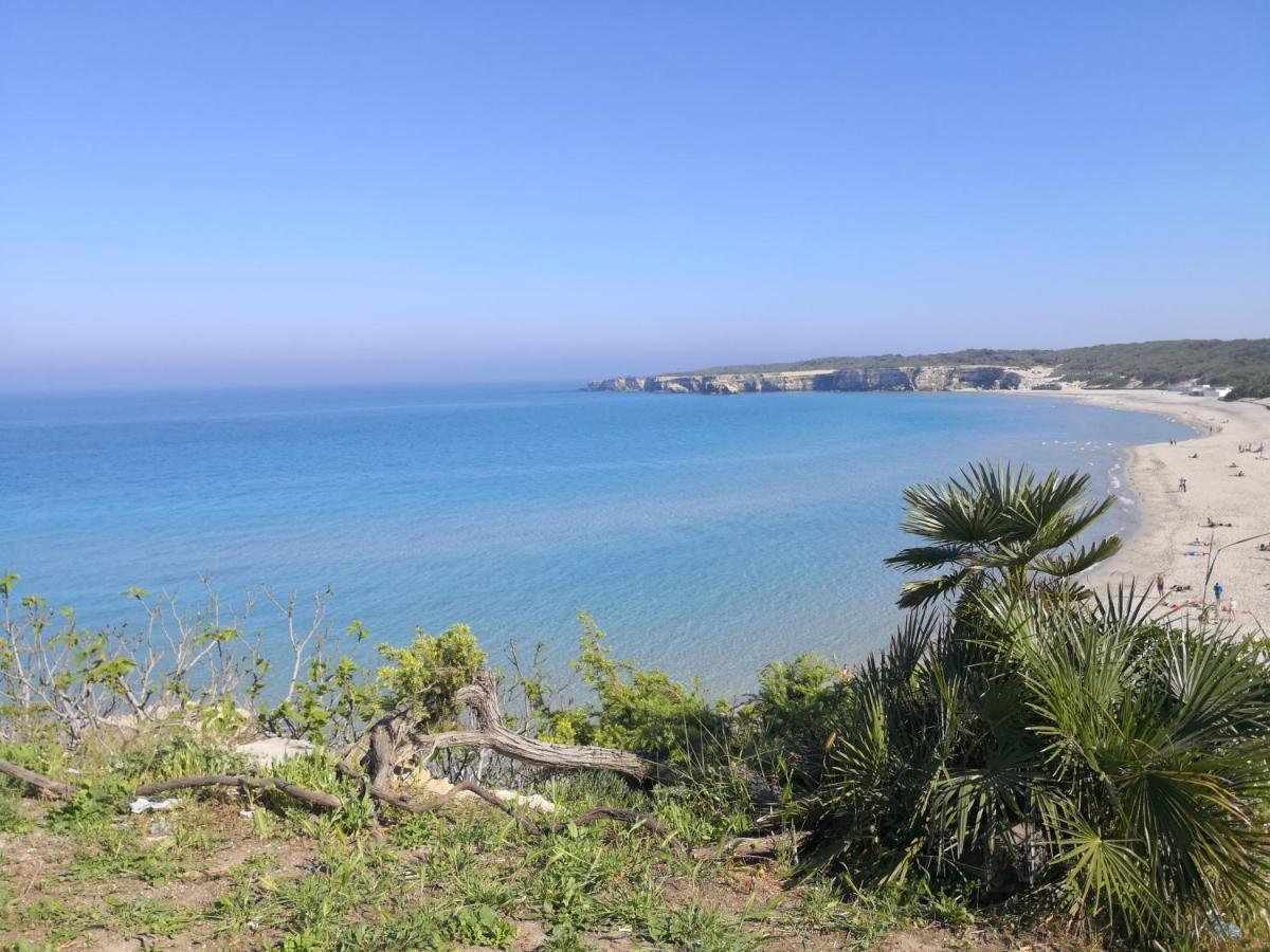 Appartamento a due passi dal mare Torre dell'Orso Esterno foto
